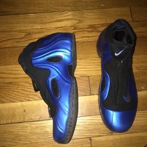 Nike Flightposits men’s basketball sneaker